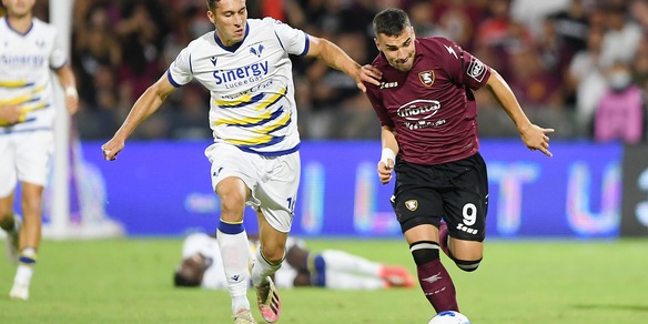 Salernitana, si ferma anche Bonazzoli