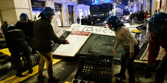 Green Pass obbligatorio, il 15 ottobre l'Italia rischia un venerdì nero di caos