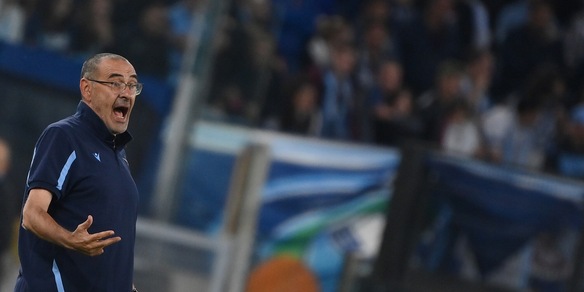 Lazio, Sarri: "Dimarco a terra? Certe scene si vedono solo in Italia"