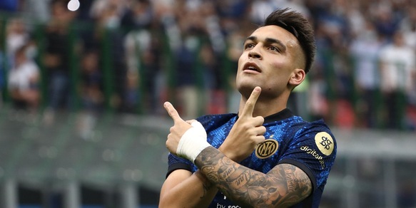 Lautaro Martinez rinnova con l'Inter: ufficiale l'accordo fino al 2026