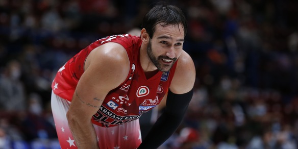 Olimpia Milano, Moraschini positivo all'antidoping: sospeso dal Tna