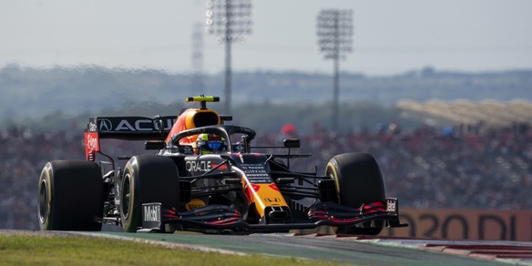 F1, Gp Stati Uniti: Perez comanda le FP3 davanti a Sainz