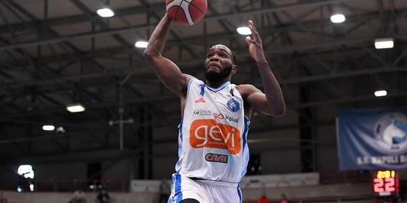 Serie A, pazzesca Napoli: battuta la Virtus Bologna!