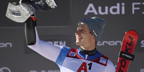 Soelden, Odermatt vince lo slalom gigante. De Aliprandini ottavo