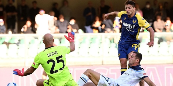 Verona-Lazio 4-1: Simeone travolge Sarri con un poker, Immobile non basta