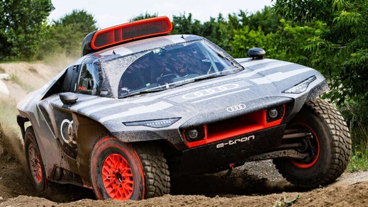 Audi RS Q e-tron, la sfida sostenibile alla Dakar dei Quatto Anelli
