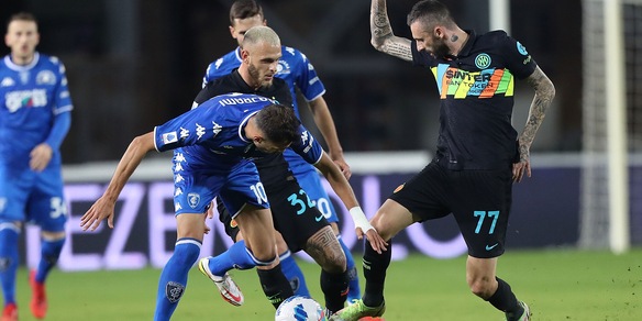 Empoli-Inter, Corsi attacca: “Su Bajrami episodio da Var”