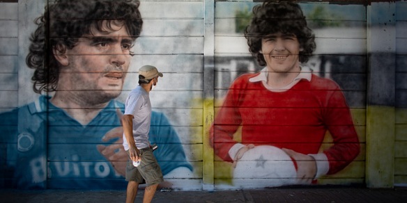 La Uefa celebra Maradona: "Oggi nasceva una leggenda"