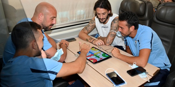 Pedro e Reina, carica spagnola: “Qualcuno diventa pazzo”