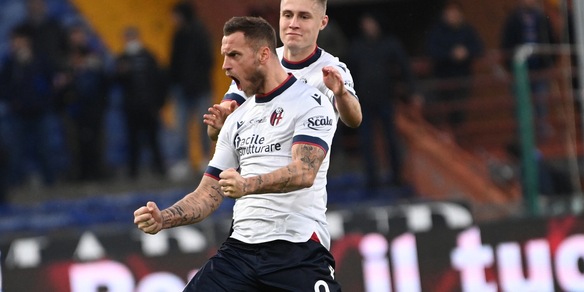 Arnautovic trascina il Bologna, Samp ko. L'Udinese batte il Sassuolo