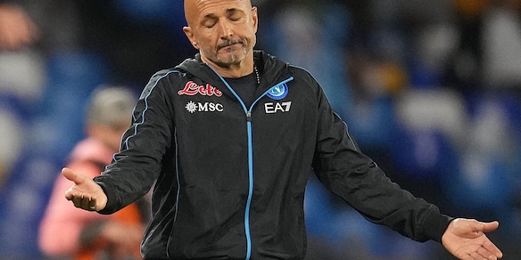 Napoli, Bucchi: "Spalletti non ha sbagliato i cambi col Verona"