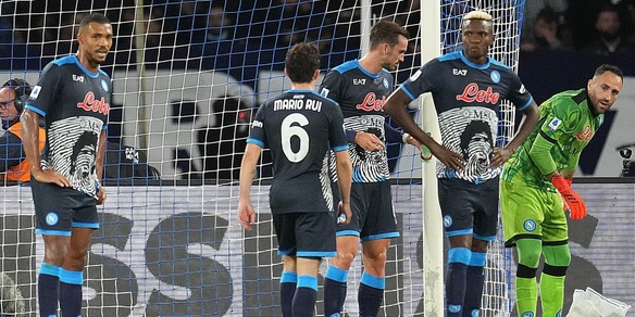Napoli-Verona 1-1: Spalletti frenato da Tudor
