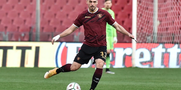 Salernitana, seduta tecnico-tattica: Veseli a parte