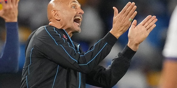 Napoli, senti Esposito: "Con un terzino al completo per lo Scudetto"