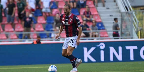 Bologna, lesione muscolare per De Silvestri: out tre settimane