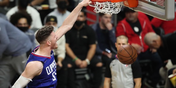 Nba, i Clippers non si fermano: battuta anche Miami