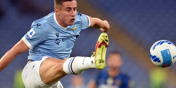 Lazio, Marusic positivo al Covid: è in isolamento