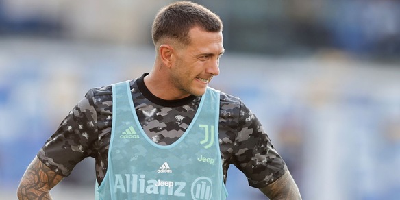 Juve, ripresa alla Continassa per la Lazio: si ferma Bernardeschi