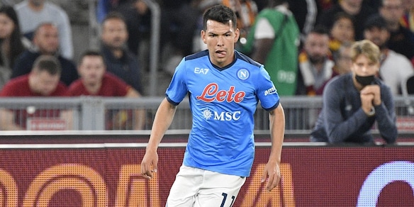 Lozano gela il Napoli: "Vorrei giocare in un club più grande"