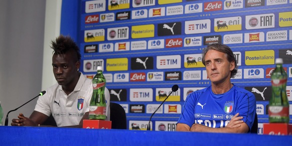Balotelli: "Se Mancini mi chiamasse in Nazionale andrei anche a piedi"