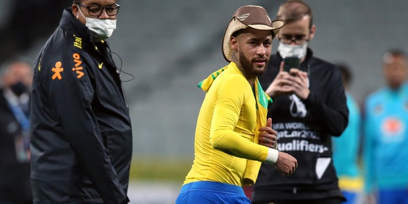 Neymar fa infuriare i media brasiliani: ecco cosa è successo