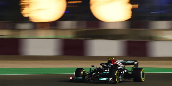 F1, prove libere 2 Gp Qatar: Bottas davanti, decimo Sainz