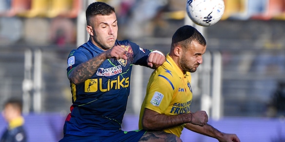 Serie B, Frosinone e Lecce non si fanno male. Spal ko in casa