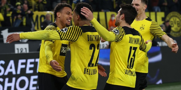 Bundesliga, Reus rilancia il Dortmund: vittoria e -1 dal Bayern