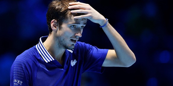 Atp Finals, giallo sull'orologio di Medvedev: indaga la Procura