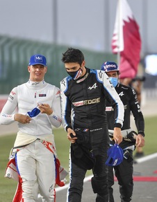 F1, Ocon: "Alonso è una leggenda della F1 al pari di Senna e Schumacher"