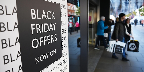 Black Friday, scatta l'ora dello shopping