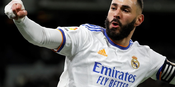 "Il Manchester City piomba su Benzema"
