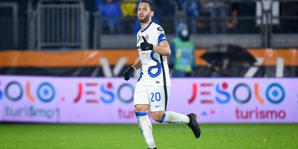 Inter, Calhanoglu è l'asso nella manica di Inzaghi