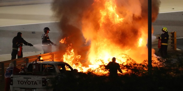 F1: Grosjean "festeggia" un anno dall'incidente in Bahrain con una torta