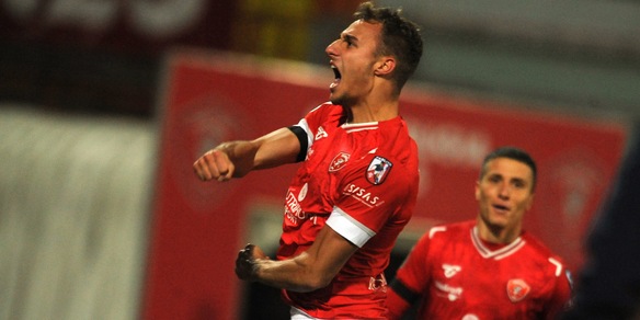 Serie B, De Luca fa volare il Perugia: piegato il Vicenza 1-0