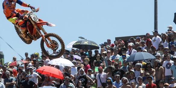 Motocross, MX2: morto Rene Hofer, travolto da una valanga