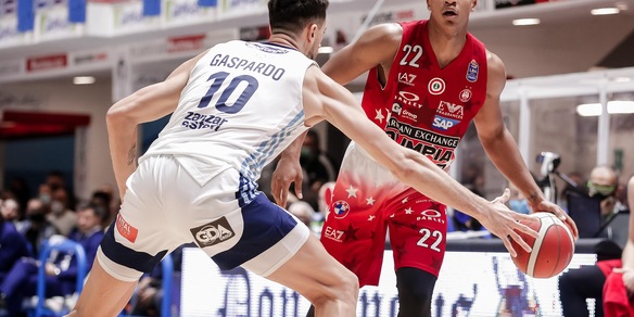 Milano, successo con Brindisi. La Virtus Bologna passa all'overtime