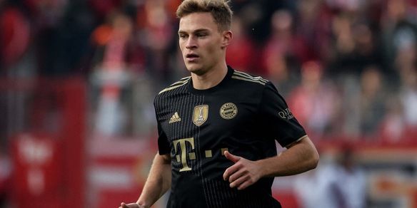 Bayern Monaco, Kimmich guarito dal Covid: torna nel 2022