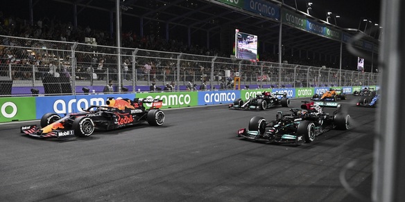 F1: campionato deciso all'ultima gara, ecco i precedenti