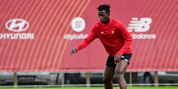 Roma, Mourinho sorride: Felix è tornato negativo. Convocato con lo Spezia