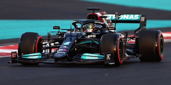 F1, Hamilton: "Non potevo fare di più, Verstappen merita questa pole"