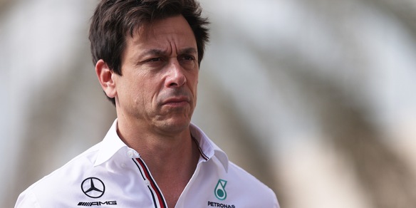 F1, Wolff sulle comunicazioni radio: "Abbiamo oltrepassato il limite"
