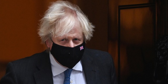 Inghilterra, il Covid fa paura: rischio tremila ricoveri al giorno