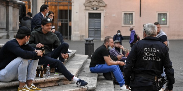 Il Lazio va verso l’obbligo di mascherine all’aperto dal 23 dicembre