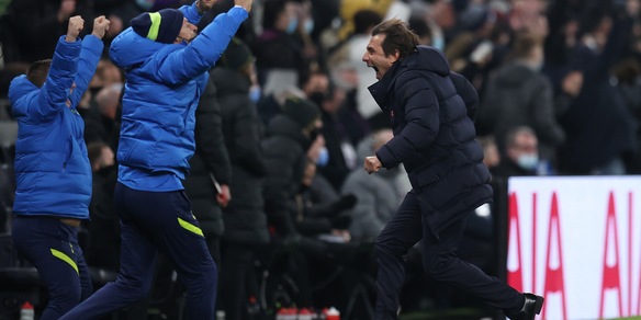 Premier, Conte ferma Klopp. Poker del City, il Chelsea frena ancora