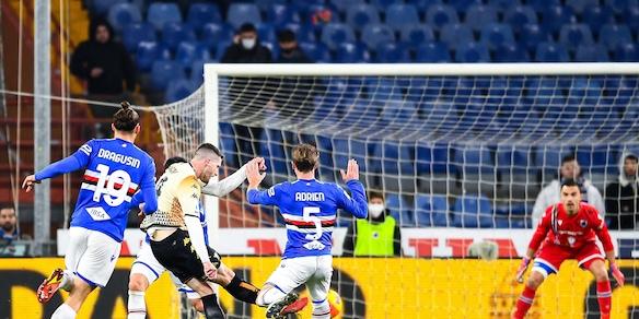 Gabbiadini illude la Sampdoria, magia di Henry e il Venezia fa 1-1