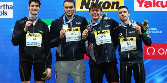 Mondiali vasca corta: bronzo nella 4x50. Rivolta terzo nella farfalla