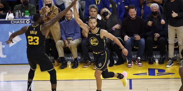 Curry trascina Golden State, Chicago vola con DeRozan
