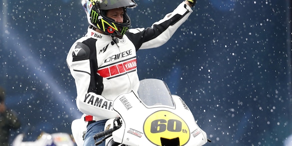 Graziano Rossi lascia l'ospedale: il padre di Valentino torna a casa