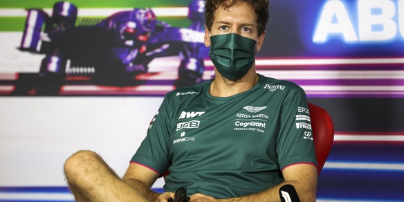 F1, Vettel: "2021 anno difficile in Aston Martin"